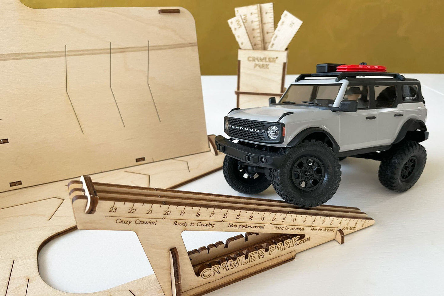 ToysWD Crawler Park Set-up system table 1/24 & 1/18 rc crawler park TWD240005